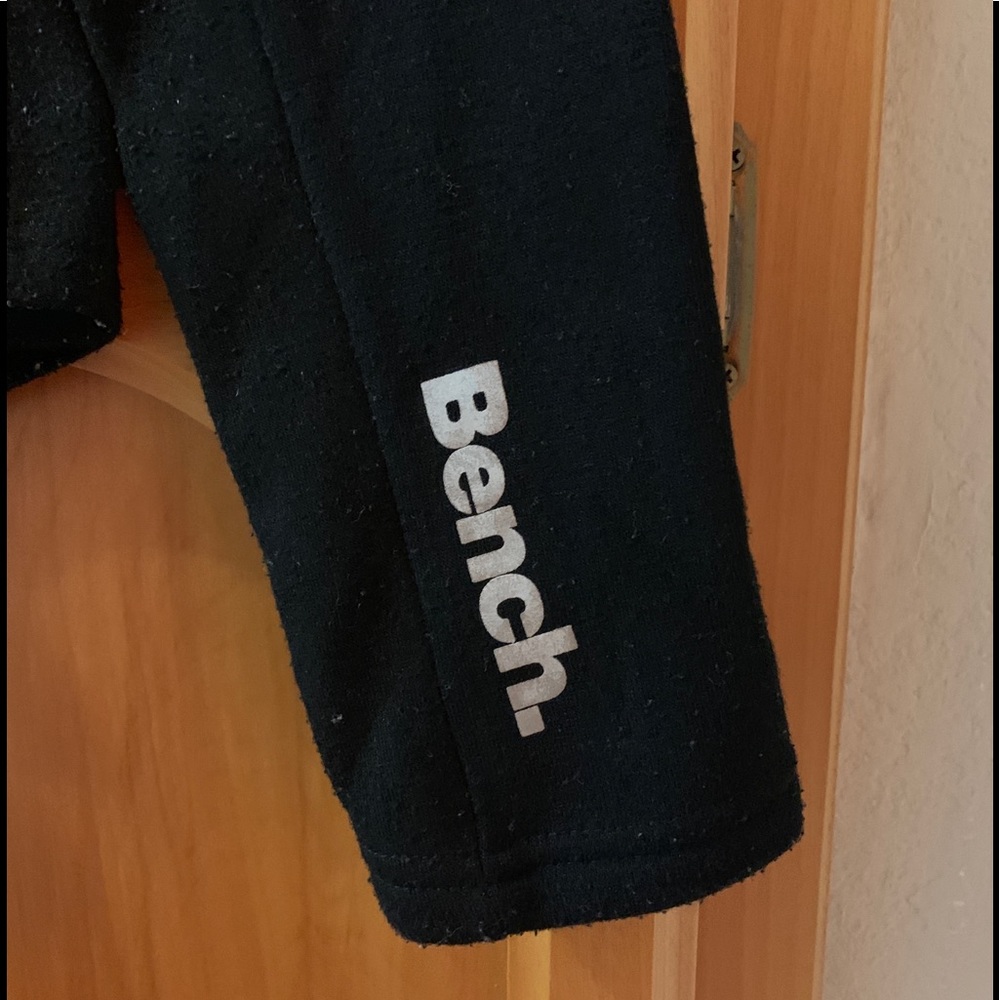 Bench Jacket - Picture 3 of 11